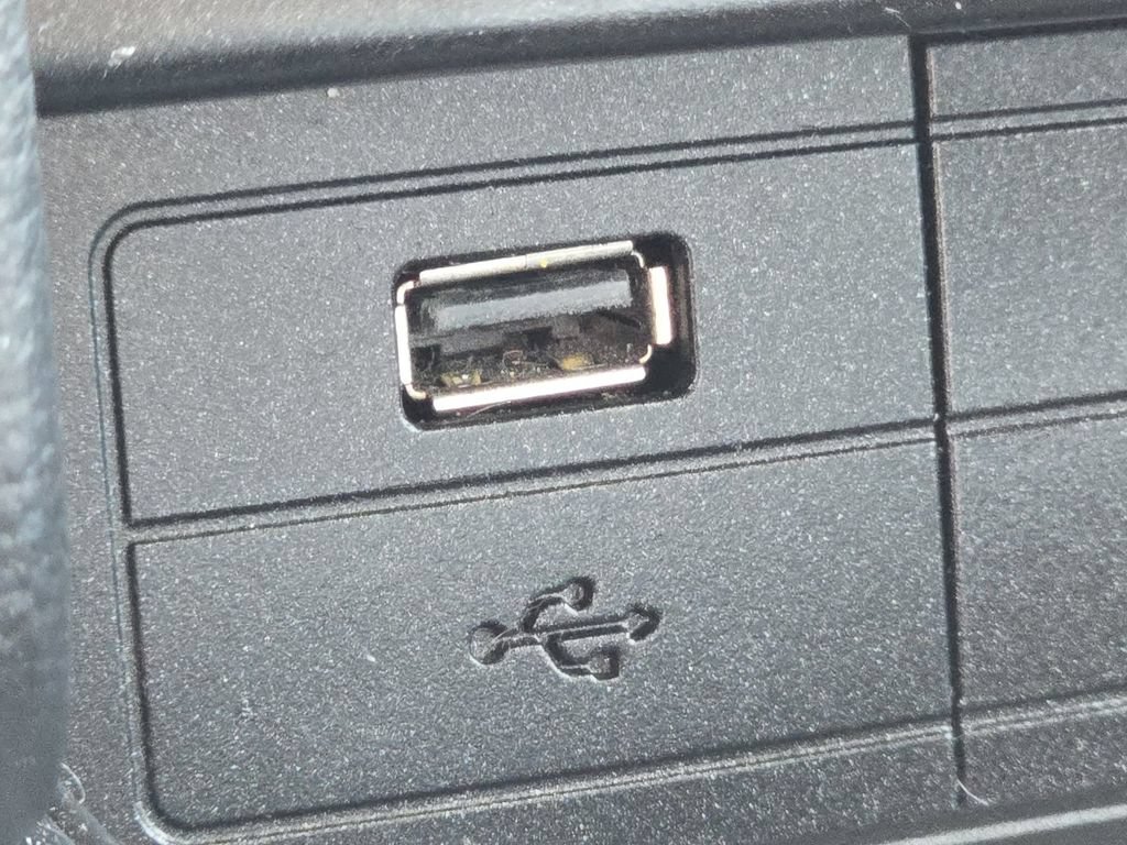 Used 2018 Ford Mustang Premium w/ Equipment Group 201A RWD image 29