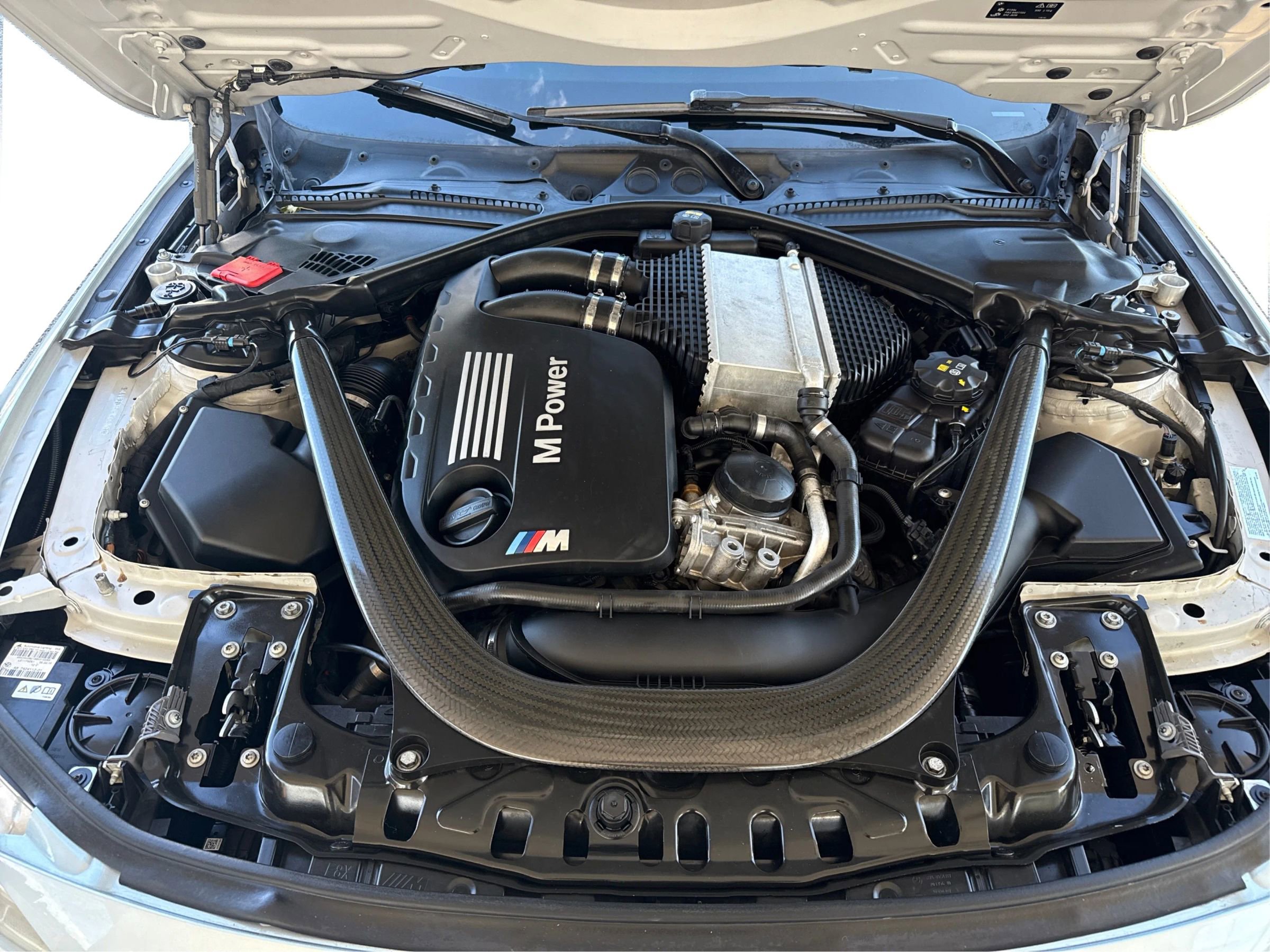 Used 2015 BMW M4 Coupe image 14