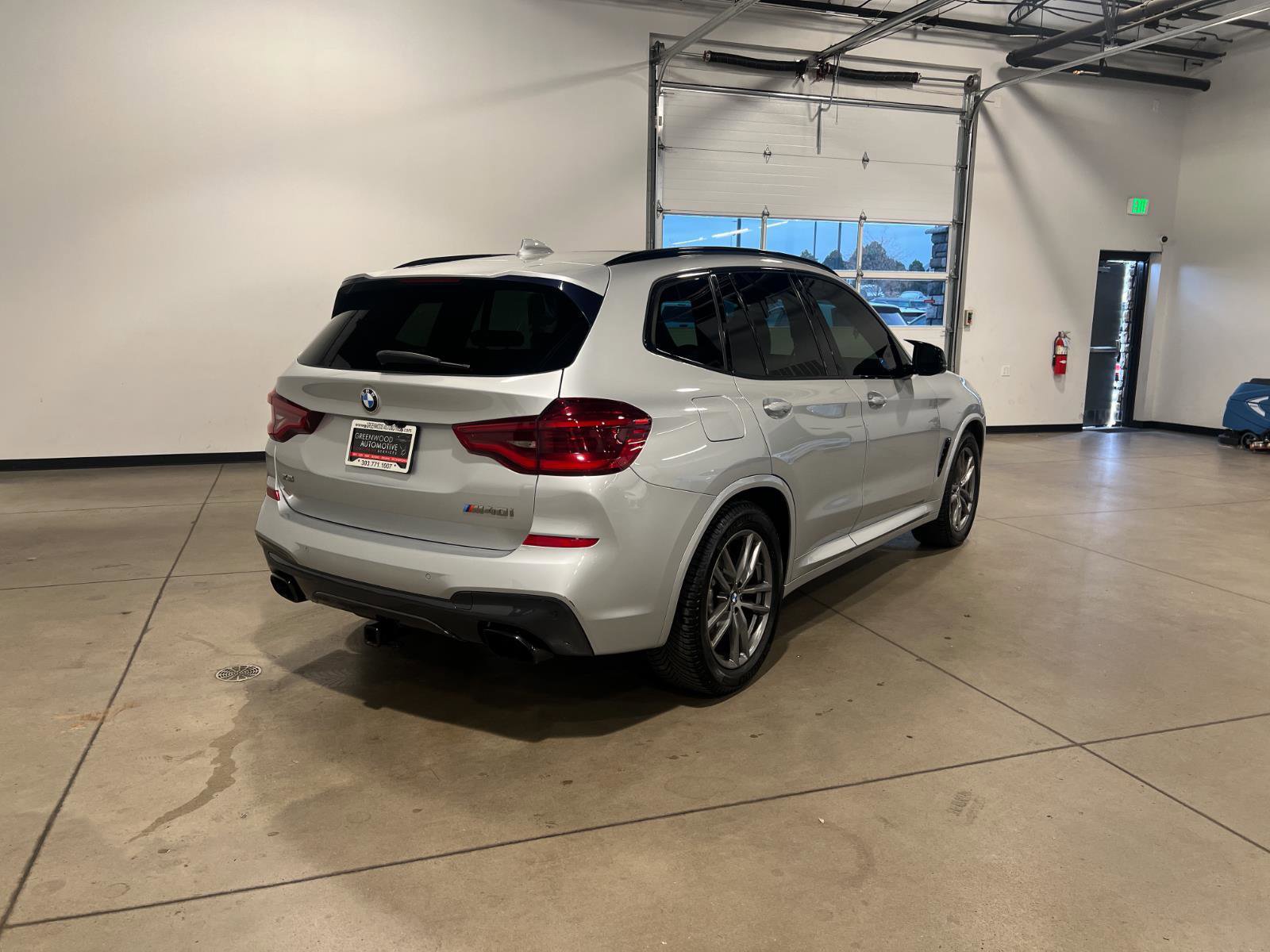 Used 2019 BMW X3 M40i image 3
