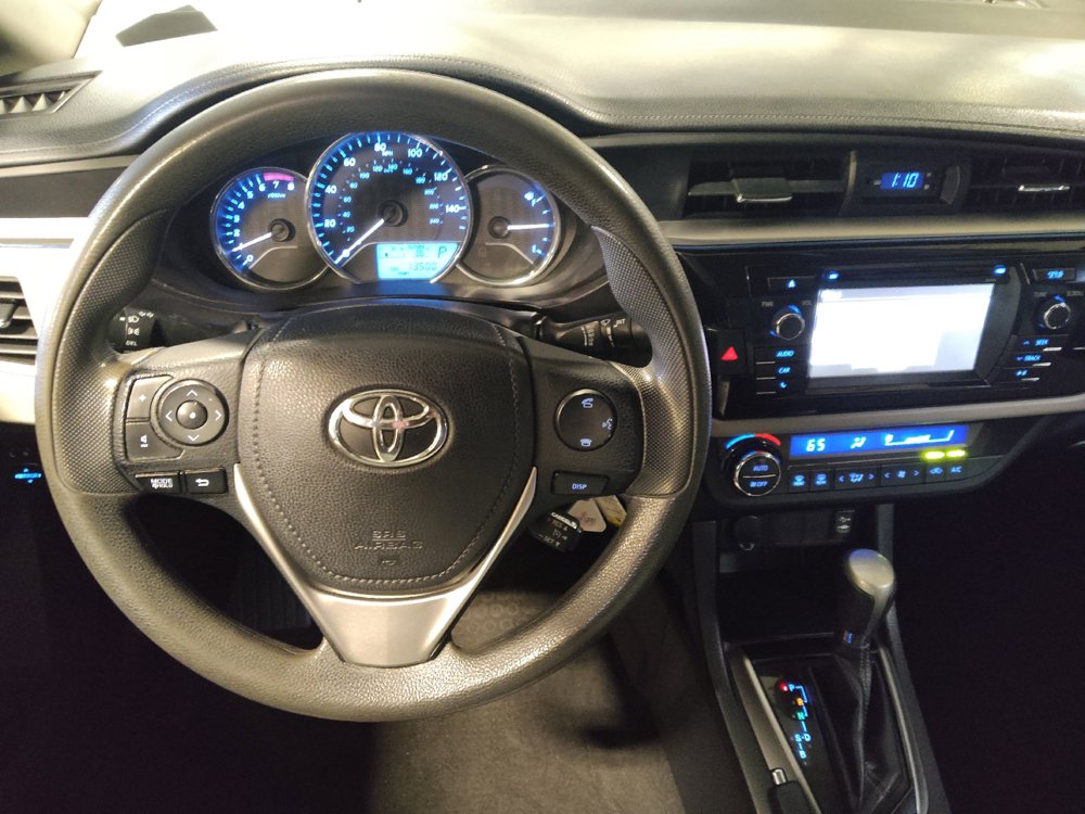 Used 2015 Toyota Corolla LE FWD image 22