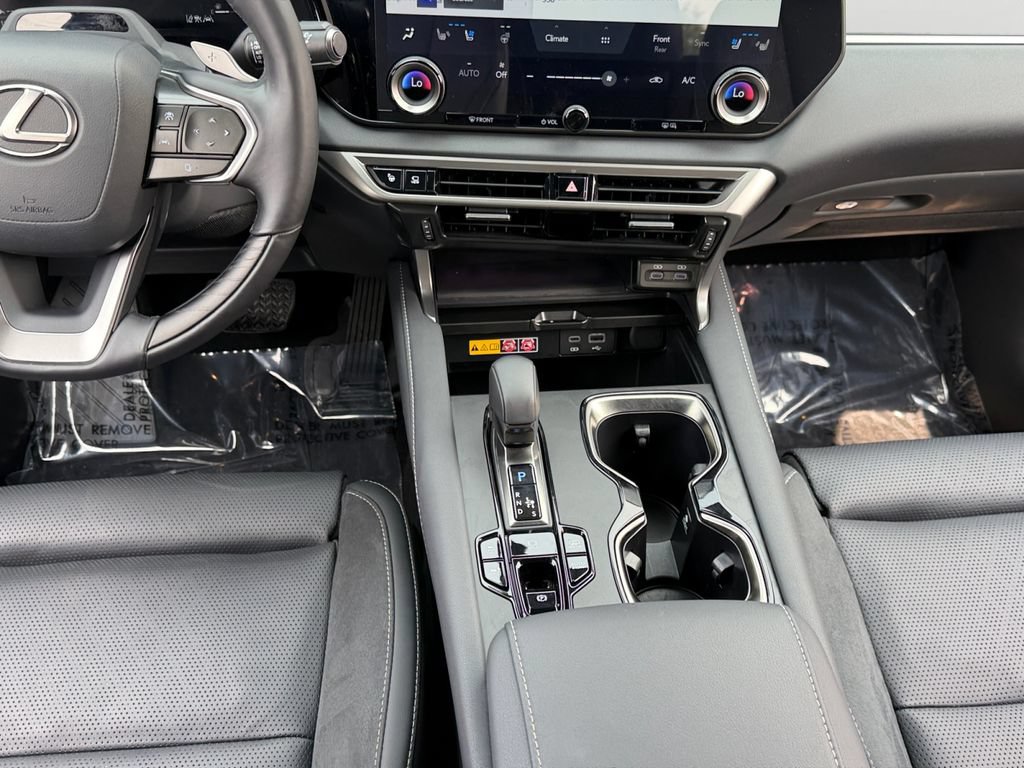 Certified 2026 Lexus RX 450h AWD w/ Convenience Package image 14
