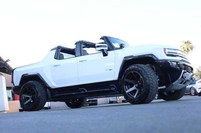 Used 2022 GMC Hummer EV Edition 1 w/ LPO, Illumination Package AWD/4WD image 12