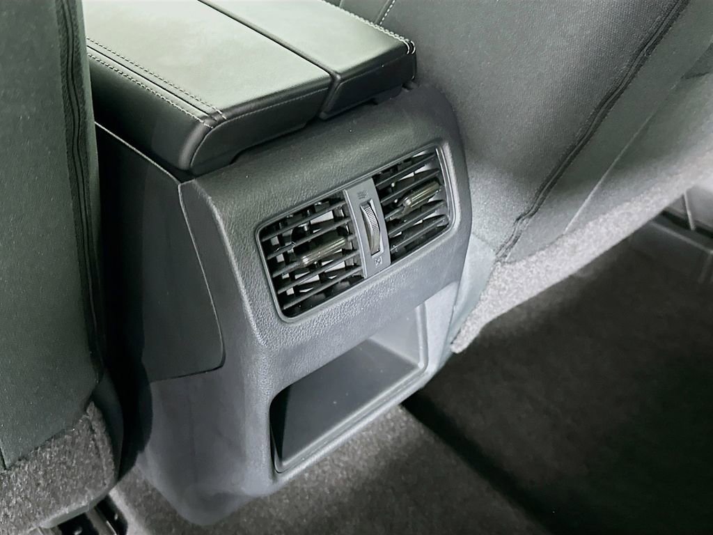 Certified 2023 Nissan Rogue S image 33