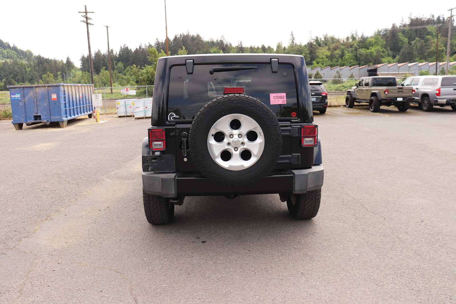 Used 2015 Jeep Wrangler Unlimited Sahara AWD/4WD image 6