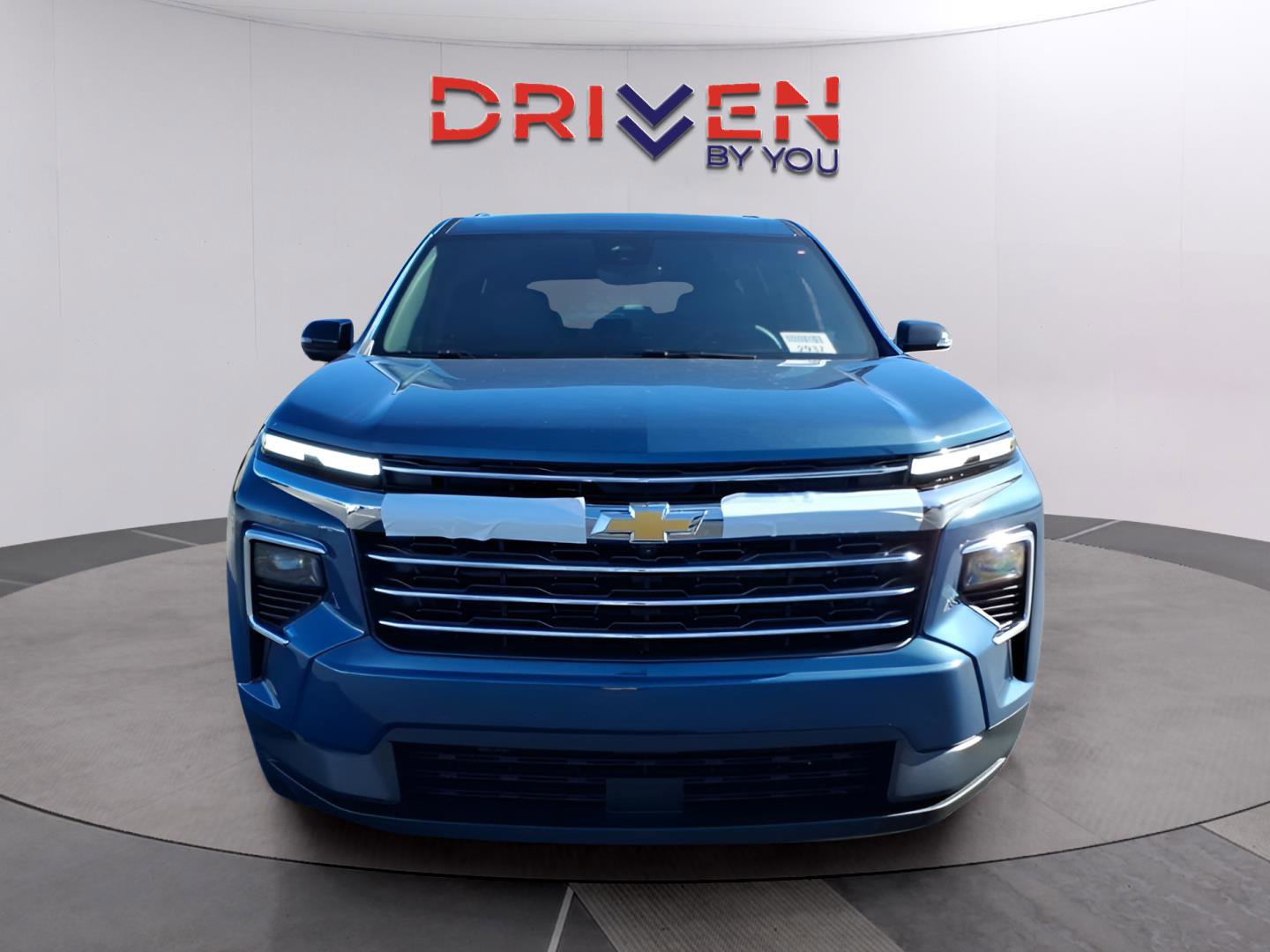 New 2026 Chevrolet Traverse LT w/ Driver Confidence Package image 8