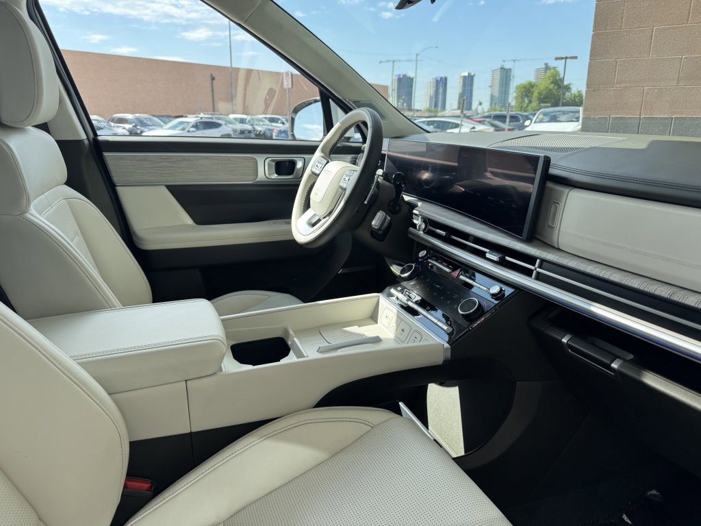 Used 2024 Hyundai Santa Fe Calligraphy image 46