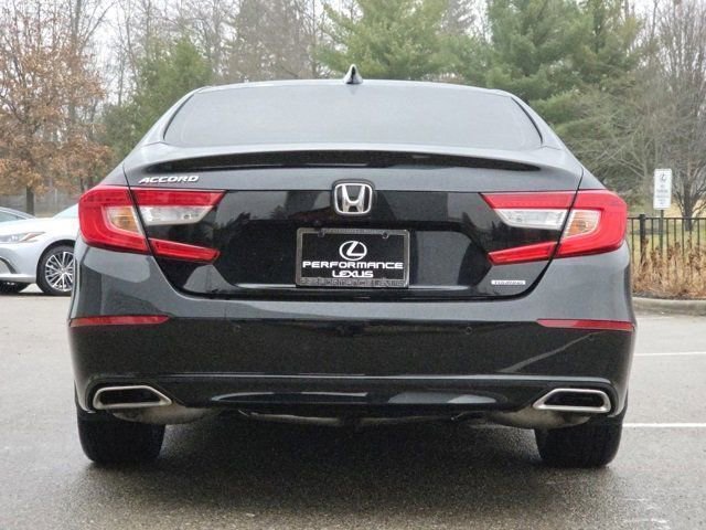 Used 2018 Honda Accord Touring image 25