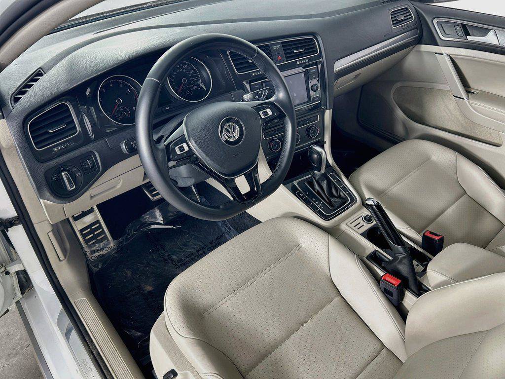Used 2019 Volkswagen Golf Alltrack S AWD/4WD image 9