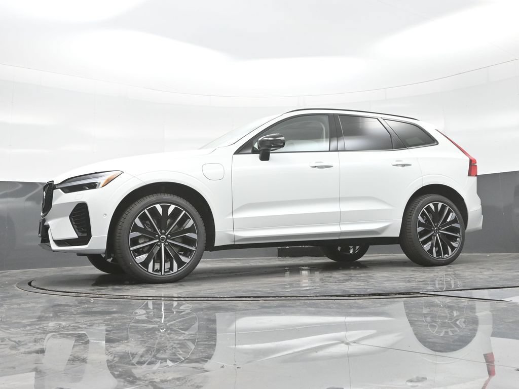 New 2026 Volvo XC60 T8 Ultra w/ Climate Package AWD/4WD image 22
