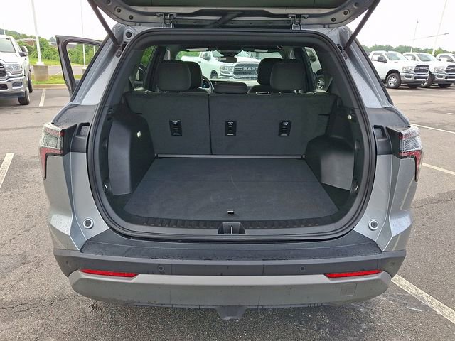 Used 2026 Chevrolet Equinox LT FWD image 29