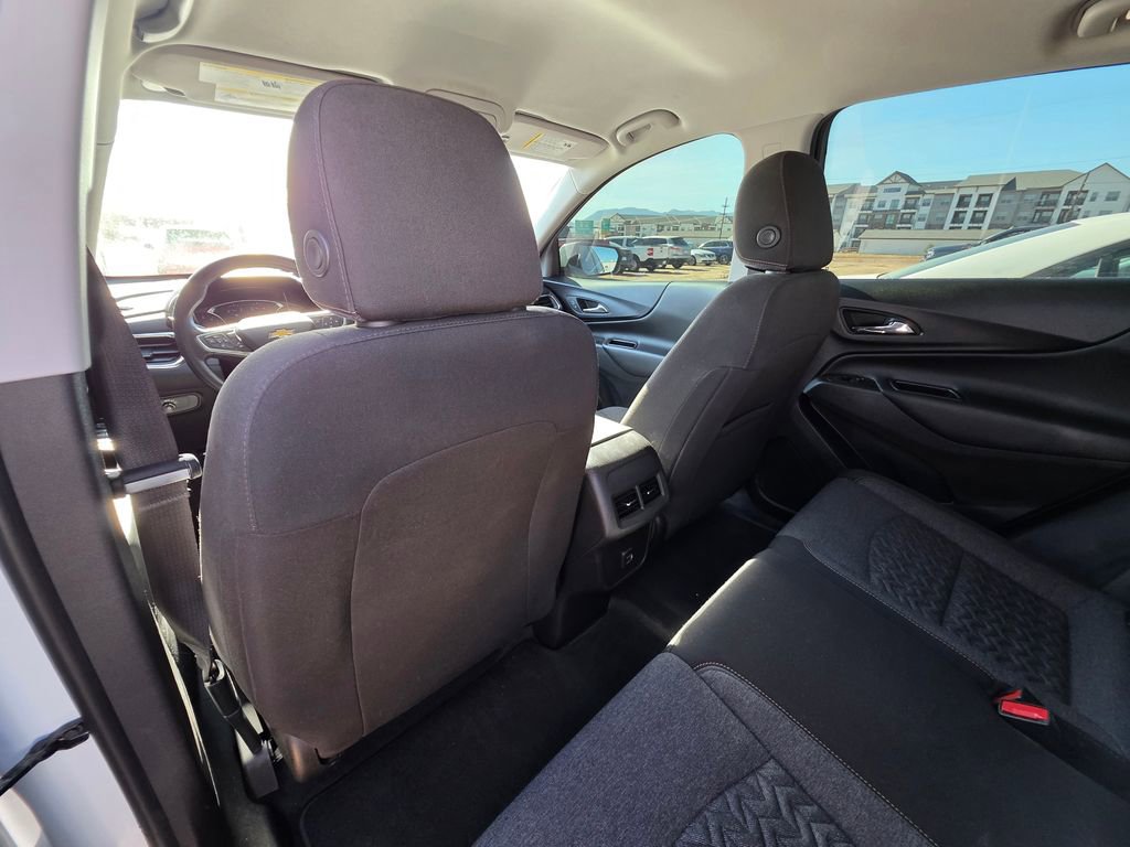 Used 2023 Chevrolet Equinox LT AWD/4WD image 19