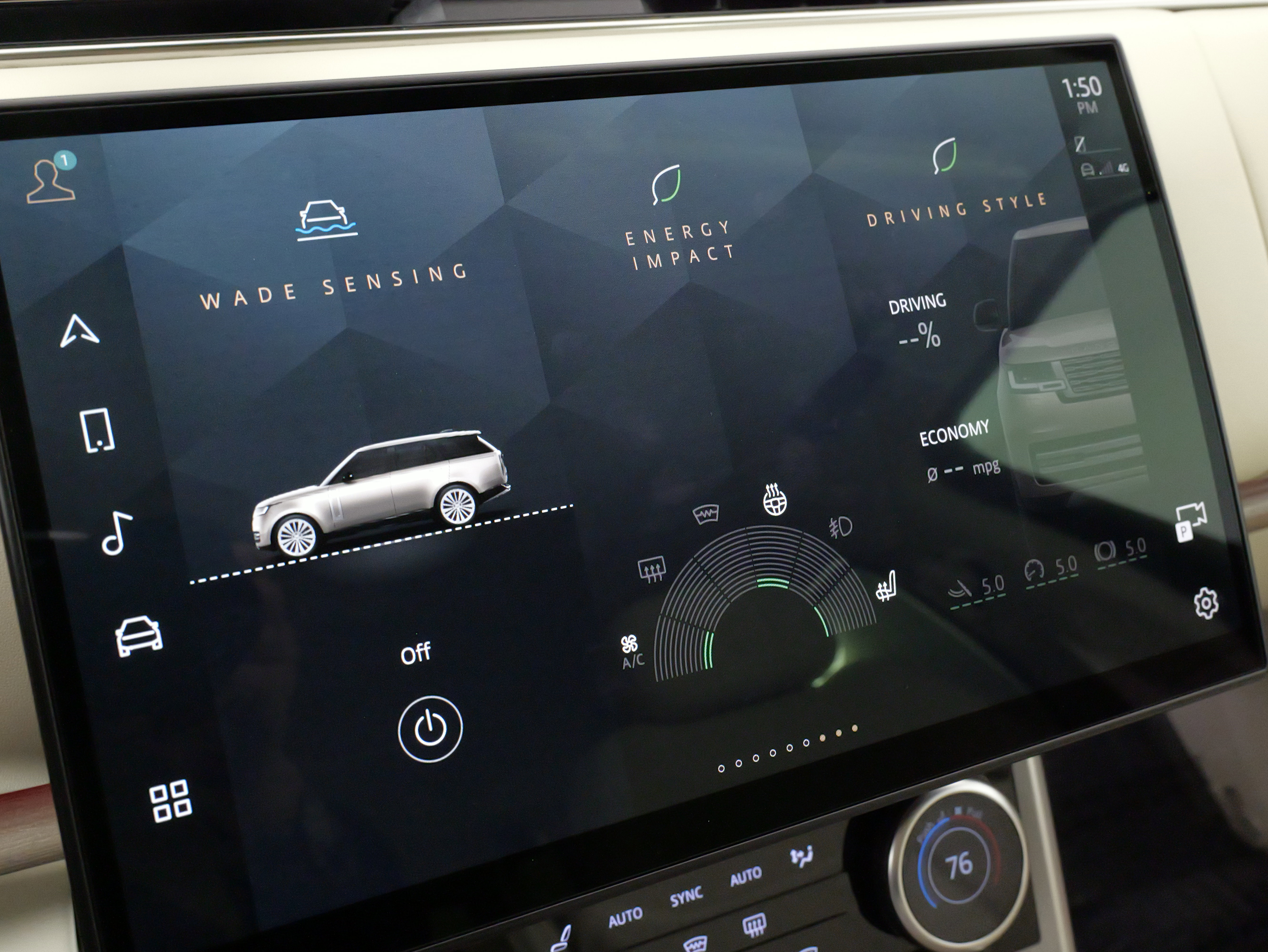 Used 2023 Land Rover Range Rover SE image 49