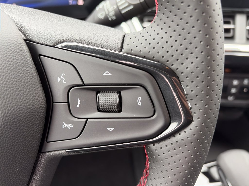 New 2026 Chevrolet Trax RS w/ Driver Confidence Package FWD image 12