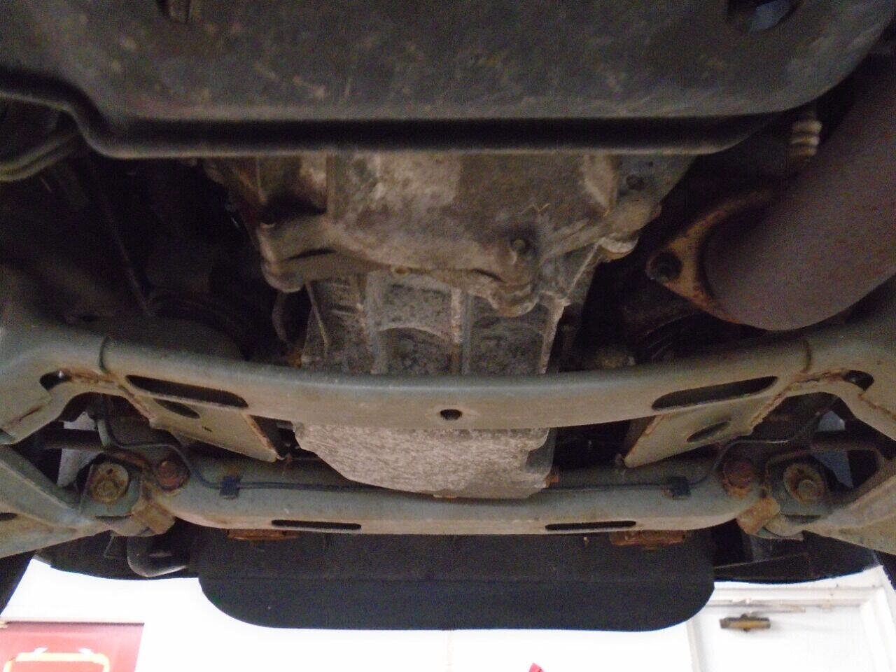 Used 2006 Pontiac Solstice Convertible w/ Premium Package image 39