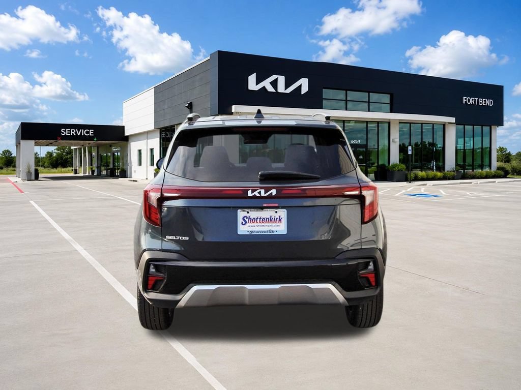 New 2026 Kia Seltos S FWD image 5