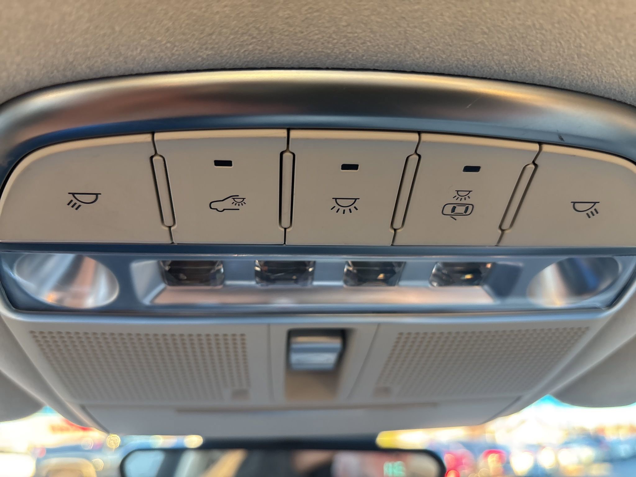 Used 2018 Genesis G90 3.3T Premium image 33