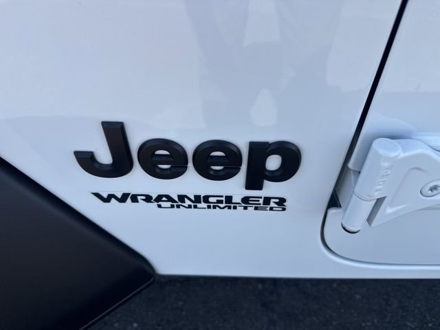 Certified 2022 Jeep Wrangler Unlimited Sport AWD/4WD image 35