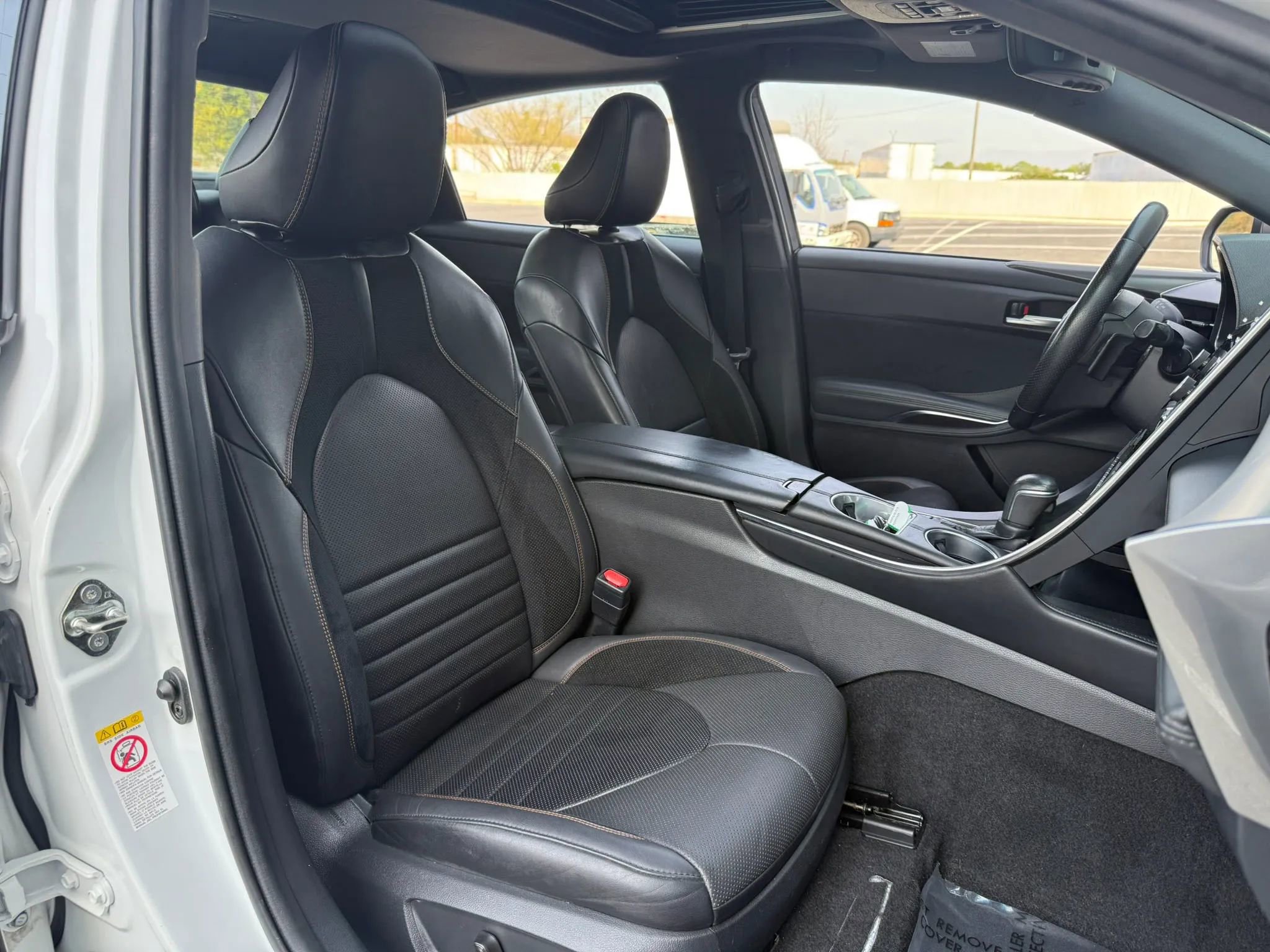 Used 2019 Toyota Avalon XSE image 27