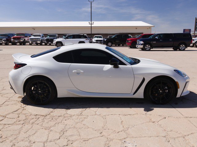 Used 2025 Toyota GR86 Premium w/ ALL Weather Mat Package (TMS) image 5