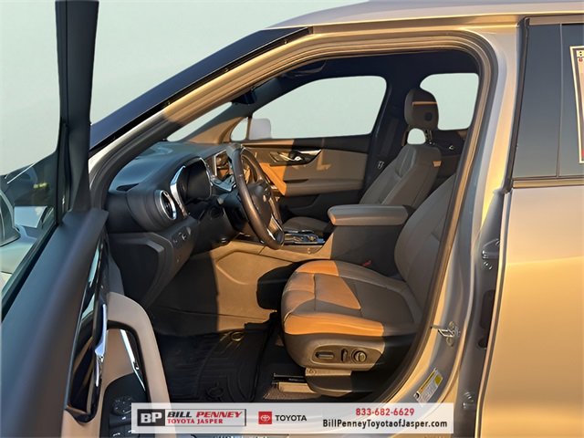 Used 2020 Chevrolet Blazer Premier w/ Driver Confidence II Package image 9