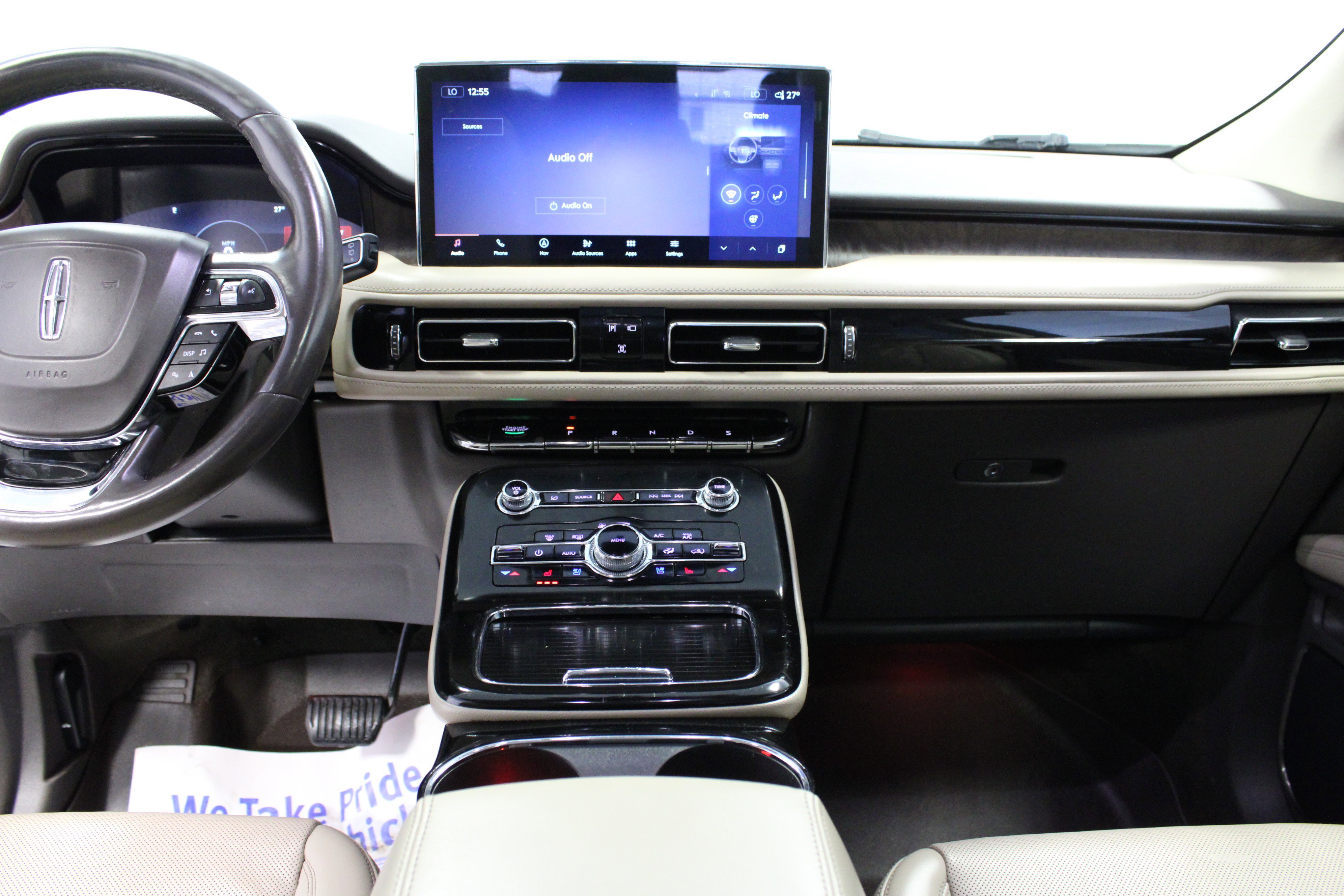 Used 2021 Lincoln Nautilus Reserve w/ Equipment Group 201A image 18