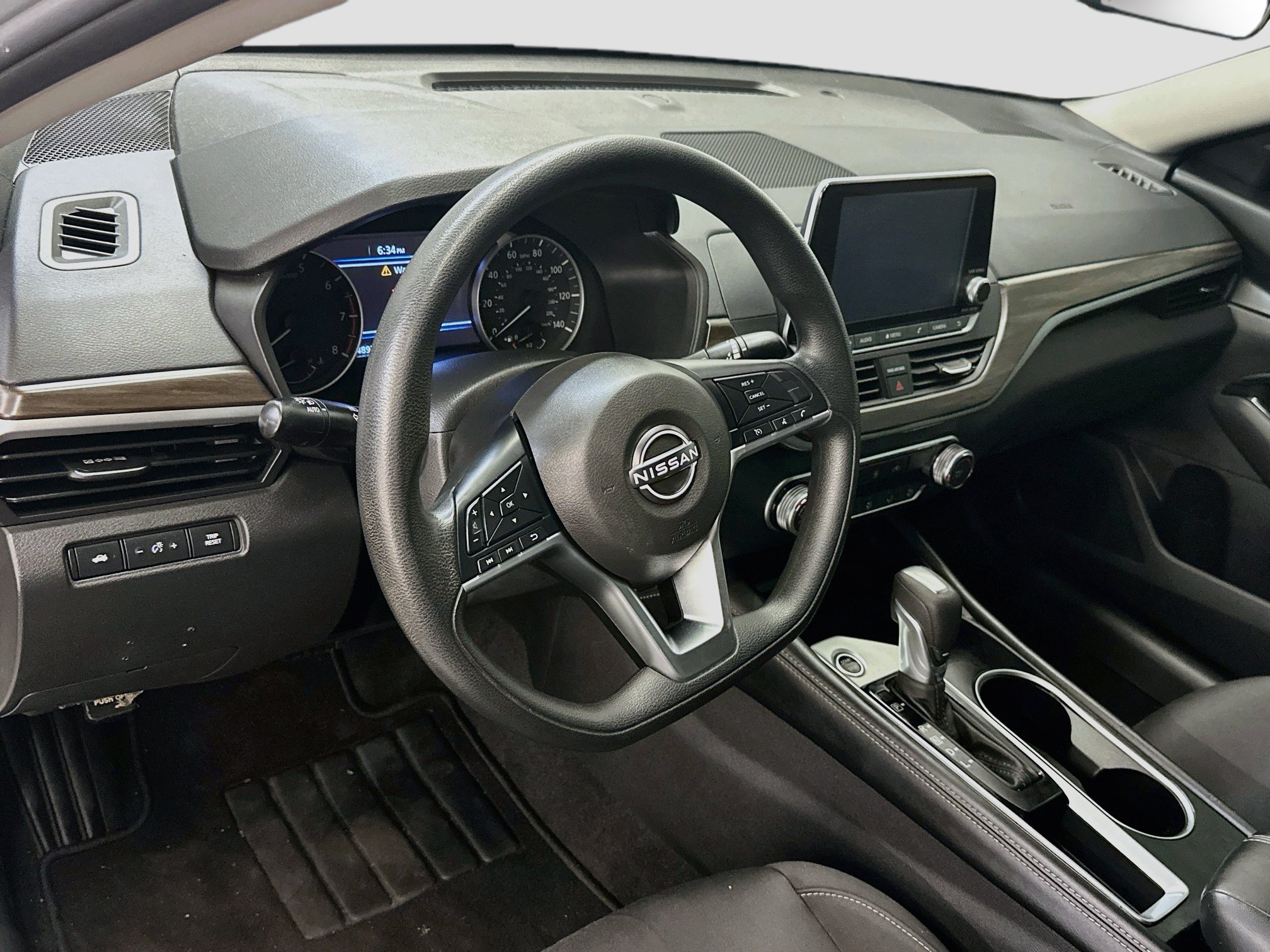 Used 2023 Nissan Altima 2.5 SV FWD image 18