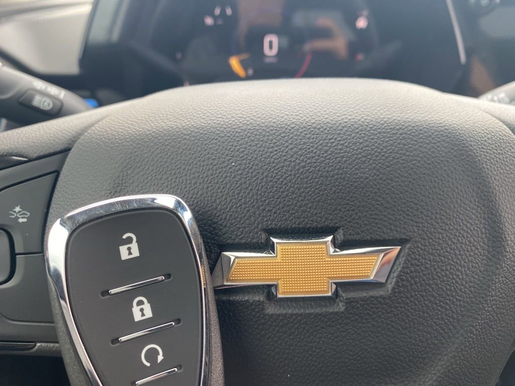 New 2025 Chevrolet Trax LT image 37