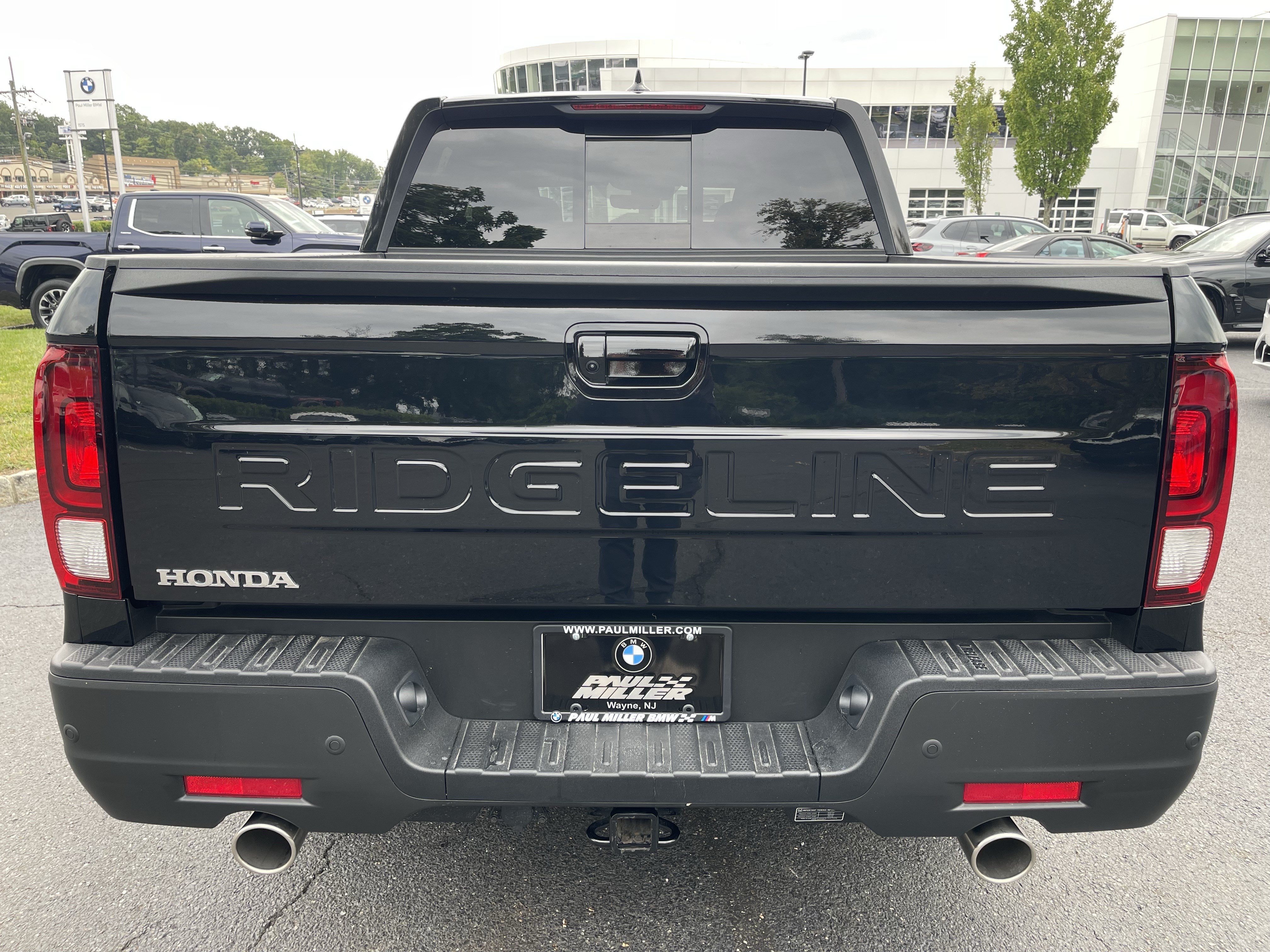 Used 2025 Honda Ridgeline Black Edition image 5