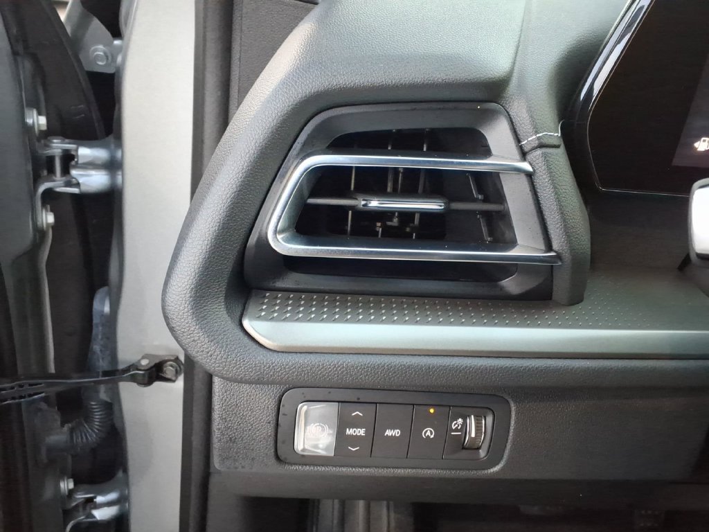 Certified 2024 Chevrolet Traverse LT AWD/4WD image 23