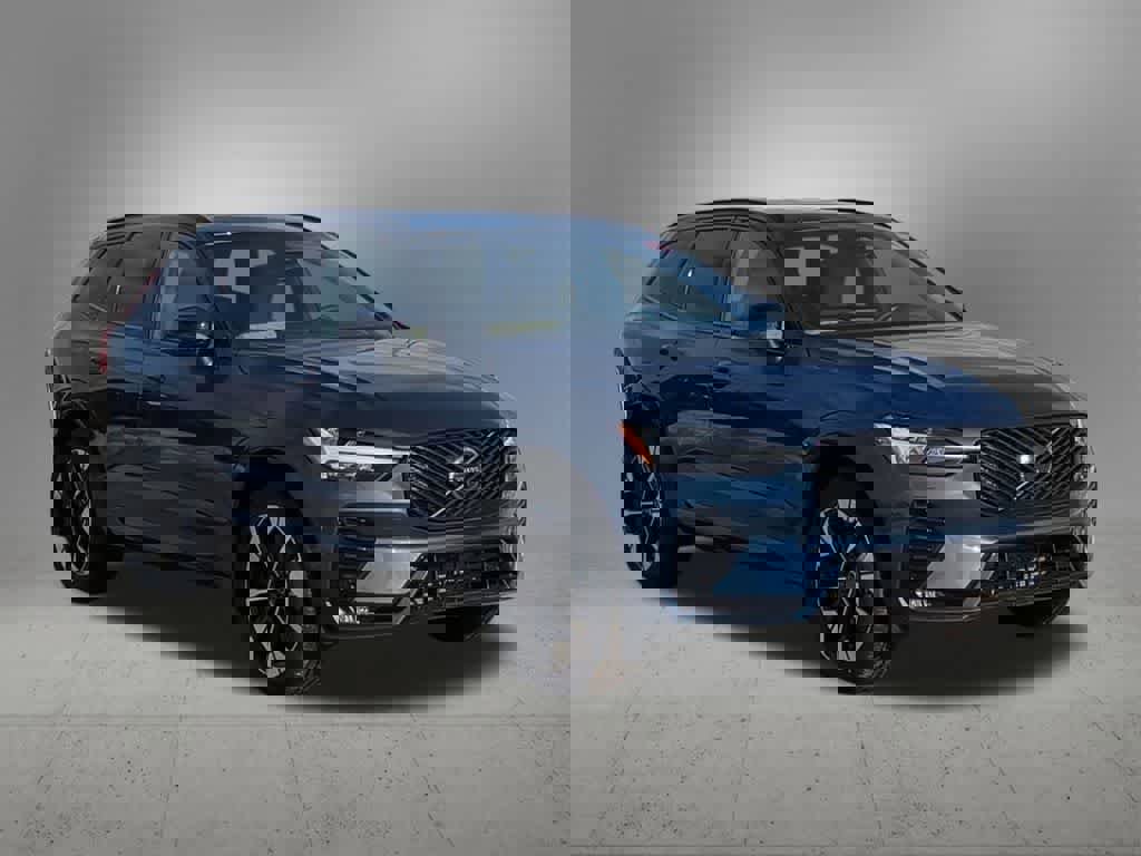 New 2026 Volvo XC60 B5 Plus w/ Protection Package Premier image 8