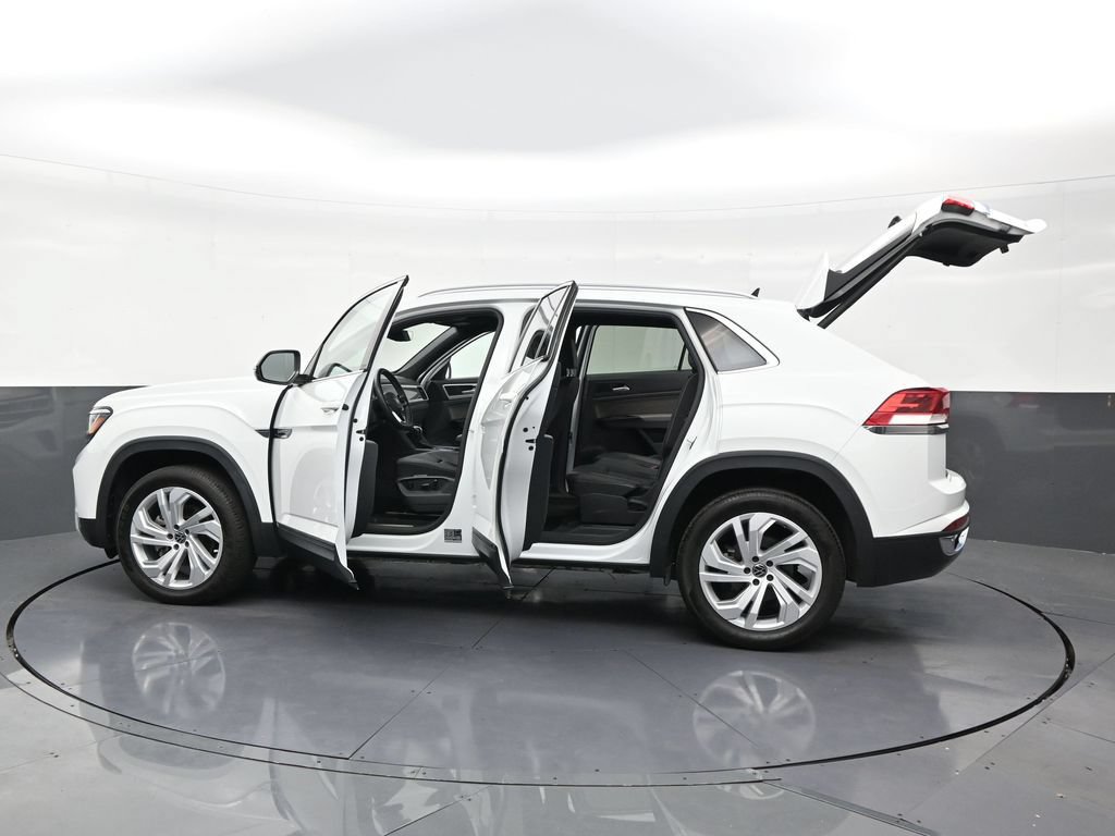 Used 2021 Volkswagen Atlas Cross Sport SEL FWD image 31