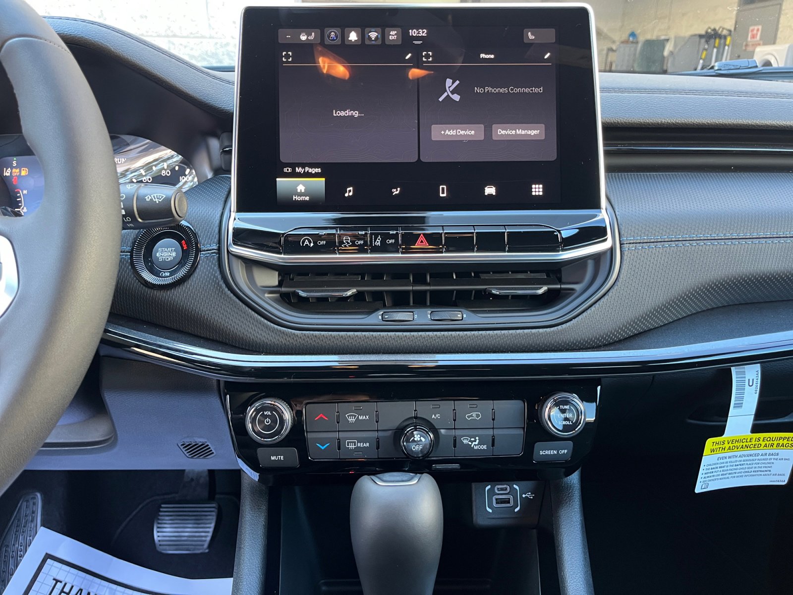 New 2026 Jeep Compass Latitude image 22