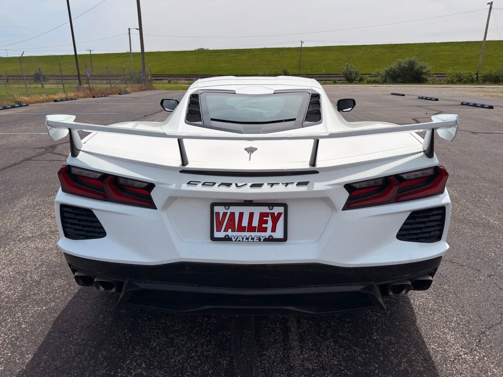 Used 2023 Chevrolet Corvette Stingray Coupe w/ Z51 Performance Package RWD image 11