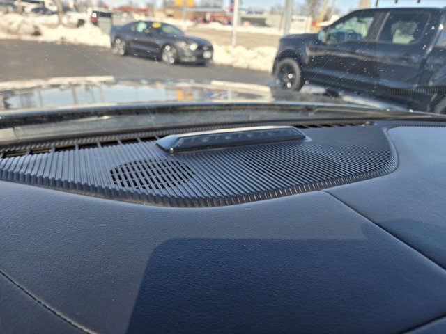 Used 2022 Jeep Grand Cherokee Limited 4xe image 8