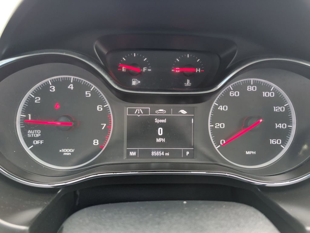 Used 2019 Chevrolet Cruze LT image 12