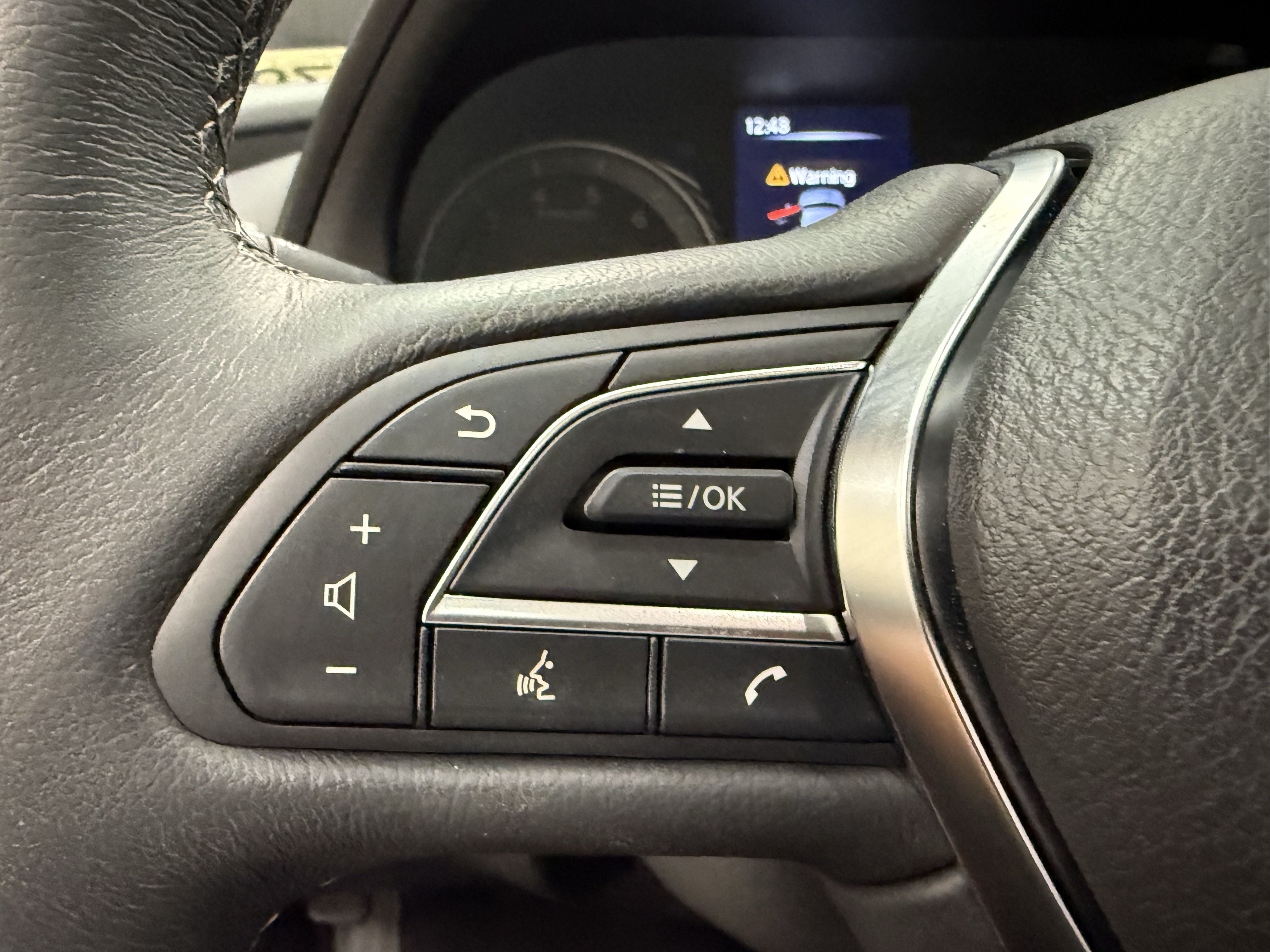 Used 2023 INFINITI Q50 Luxe w/ Cargo Package RWD image 20