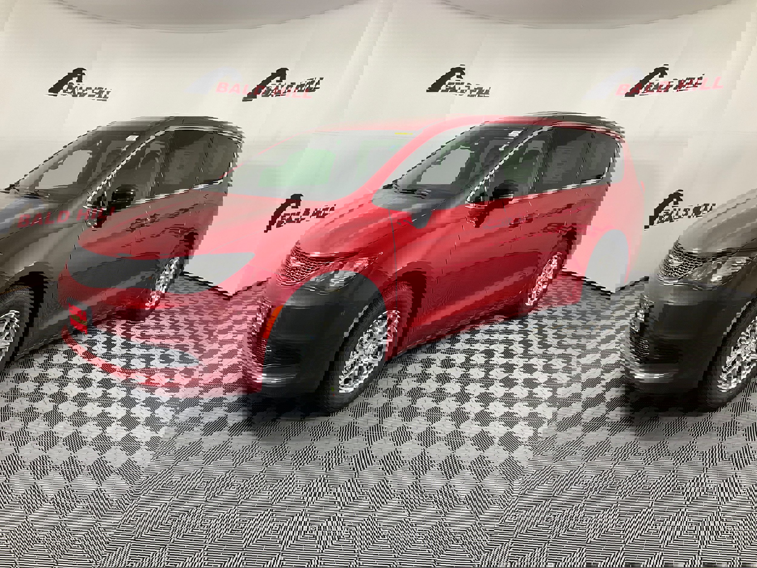 New 2026 Chrysler Voyager LX image 3