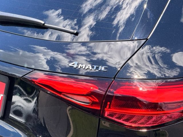 New 2026 Mercedes-Benz GLC 300 4MATIC image 6