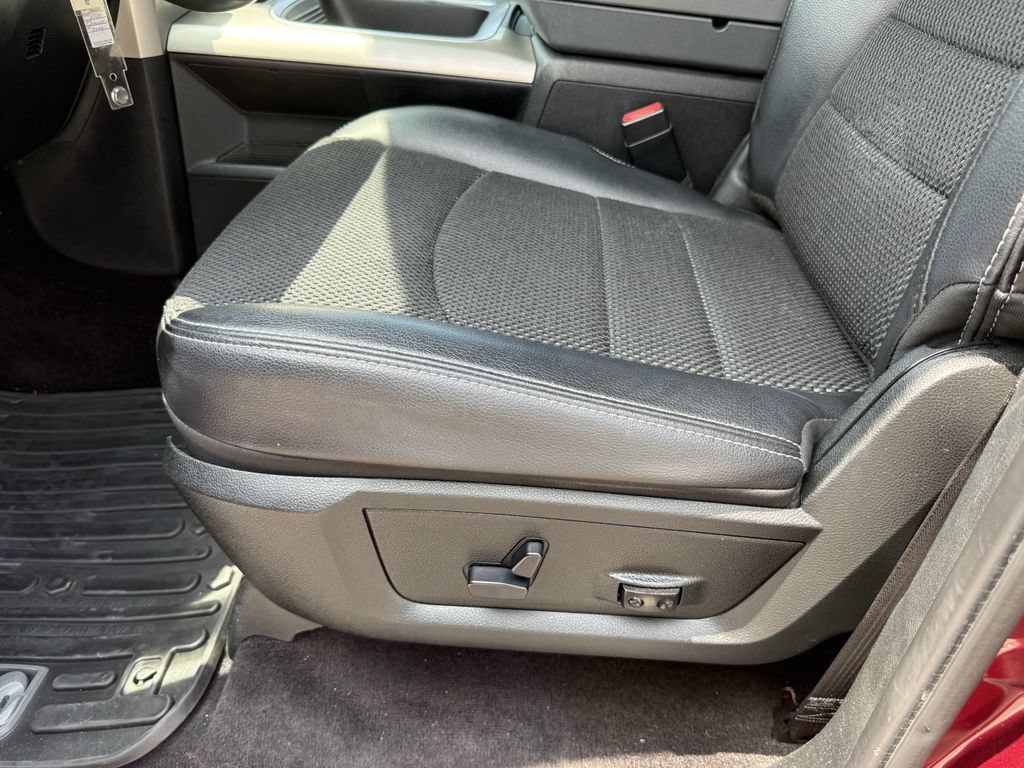 Used 2018 RAM 1500 Lone Star RWD image 13