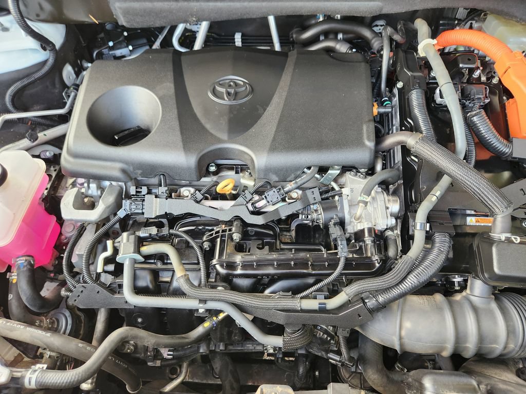 Used 2022 Toyota Highlander XLE AWD/4WD image 20