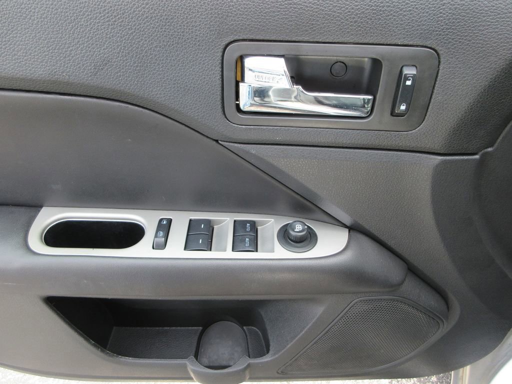 Used 2012 Ford Fusion SEL image 21