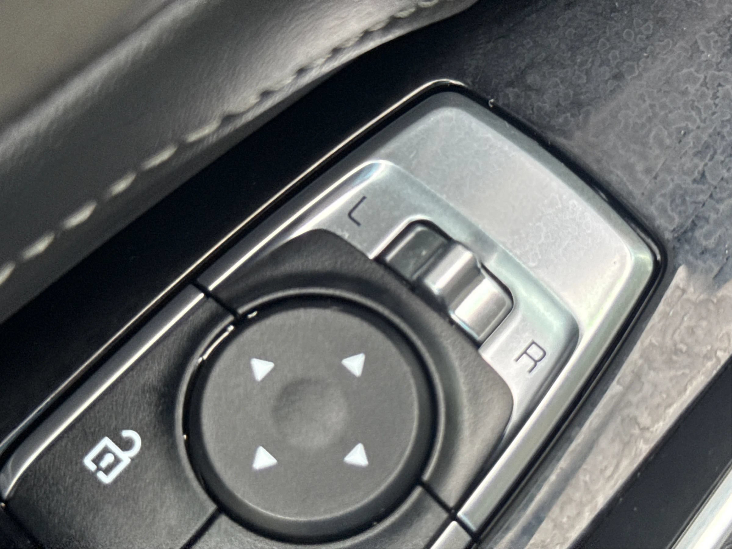 Used 2022 Kia Sorento SX AWD/4WD image 42