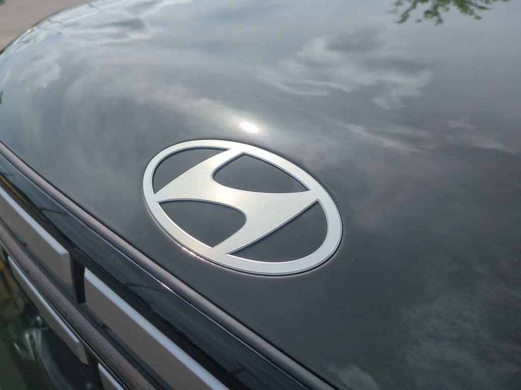 New 2026 Hyundai Santa Fe SEL FWD image 13