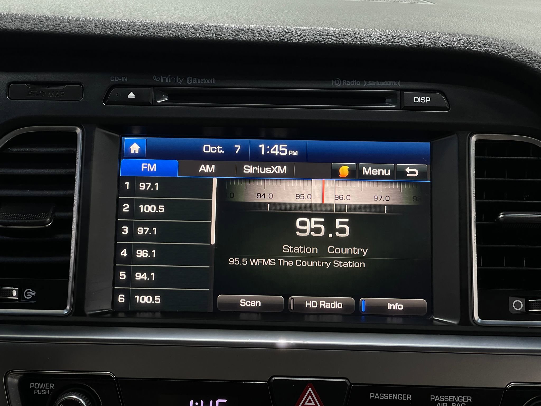 Used 2017 Hyundai Sonata Limited w/ Tech Package 03 image 24