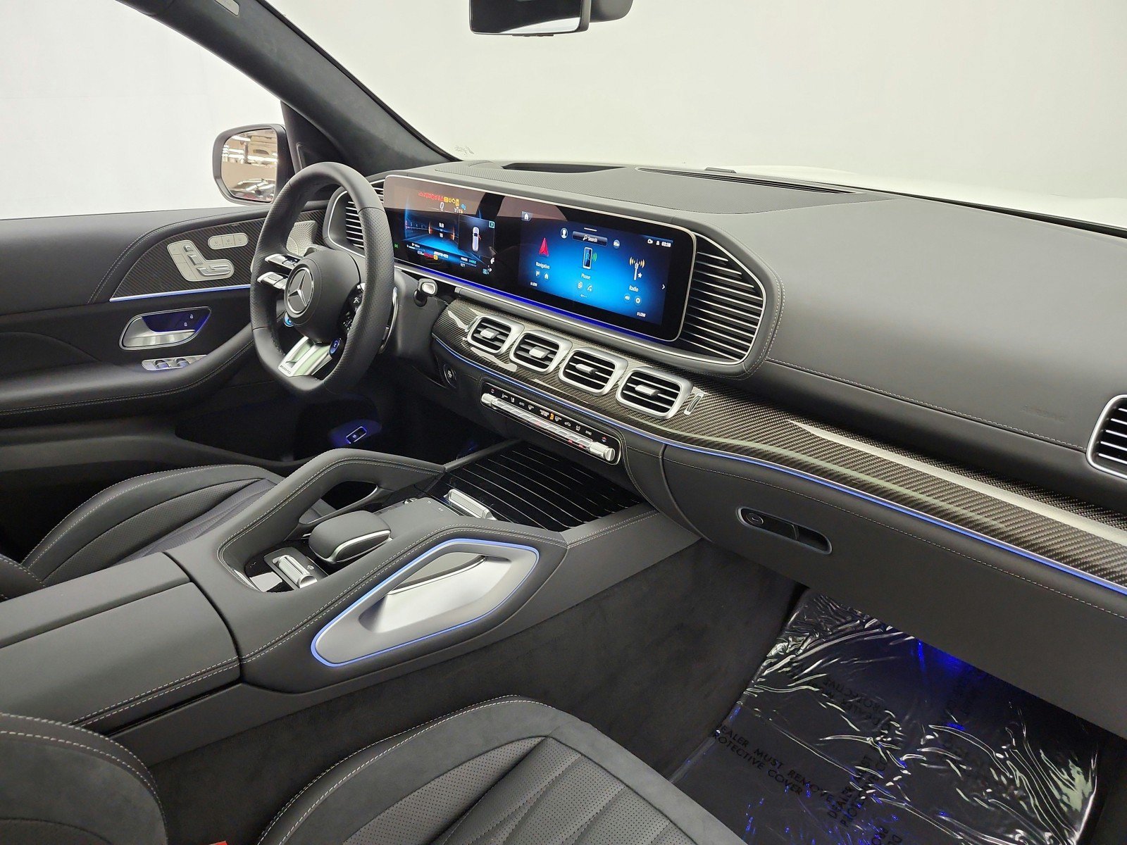 New 2026 Mercedes-Benz GLS 63 AMG 4MATIC image 15
