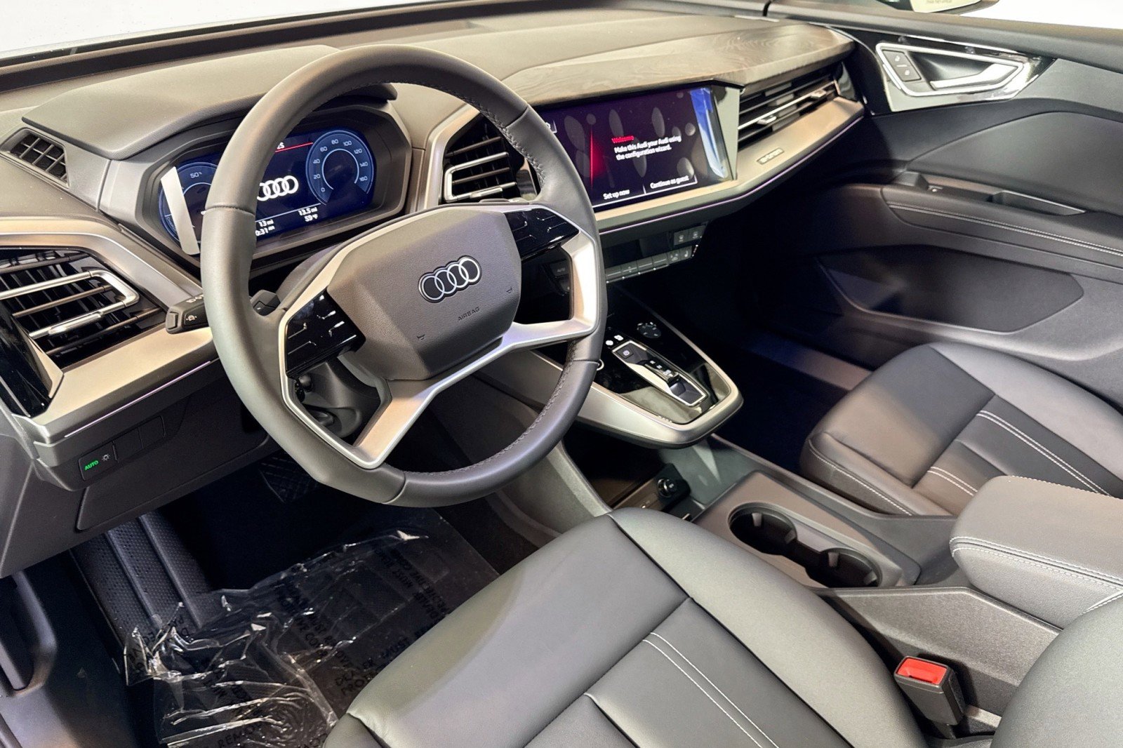 New 2026 Audi Q4 e-tron Premium Plus image 9