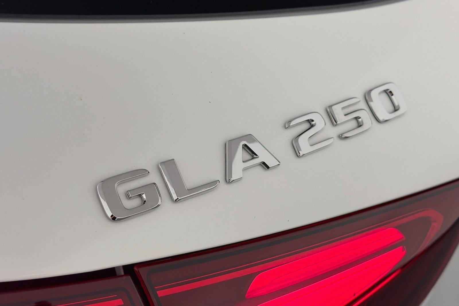 New 2026 Mercedes-Benz GLA 250 image 8