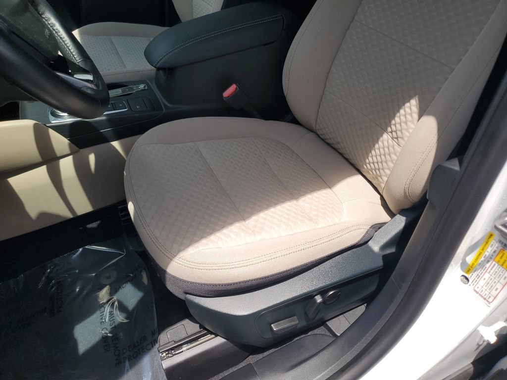Used 2020 Ford Escape SE Sport FWD image 22