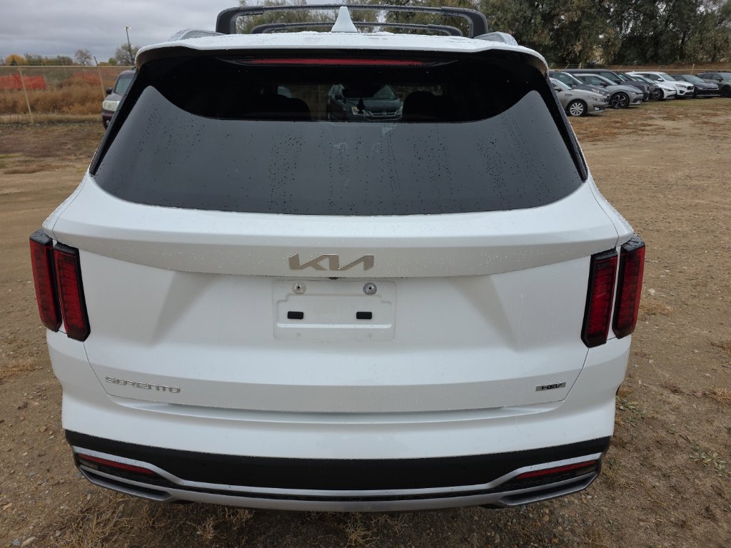 Certified 2023 Kia Sorento EX AWD/4WD image 4