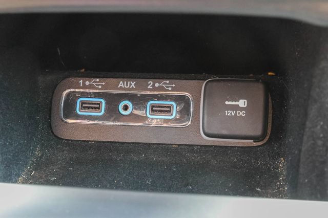 Used 2022 Jeep Grand Cherokee Laredo X AWD/4WD image 24